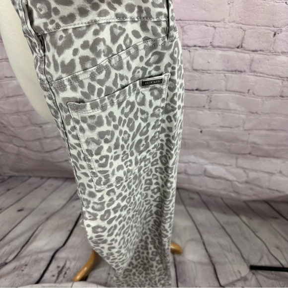 white house black market the skinny high rise ankle animal print jeans size 2 - Picture 4 of 5